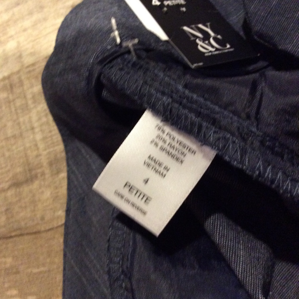 NY&C NWT size 4P bootcut gray pants - Picture 5 of 6